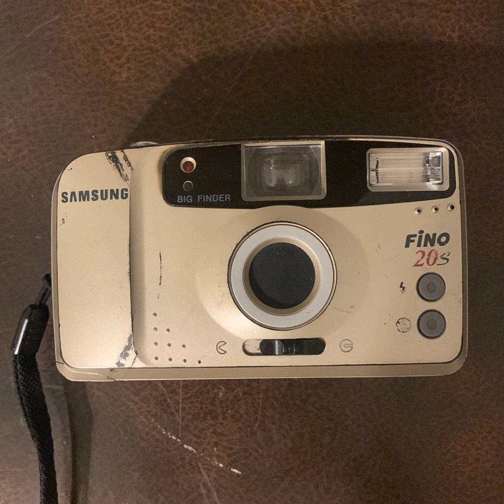 Samsung fino 20s film camera